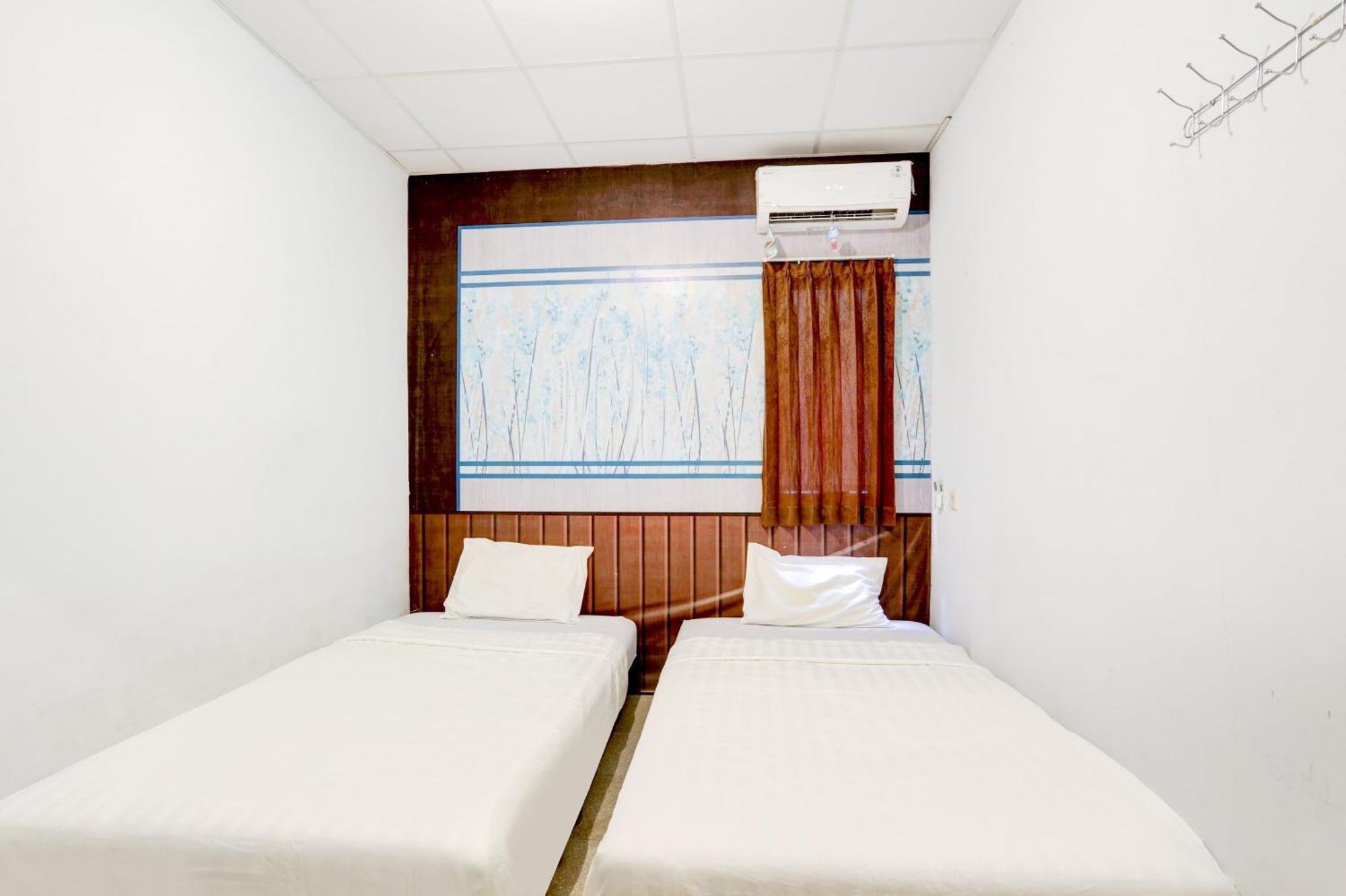 Oyo Life 90388 De'leota Hotel 2*